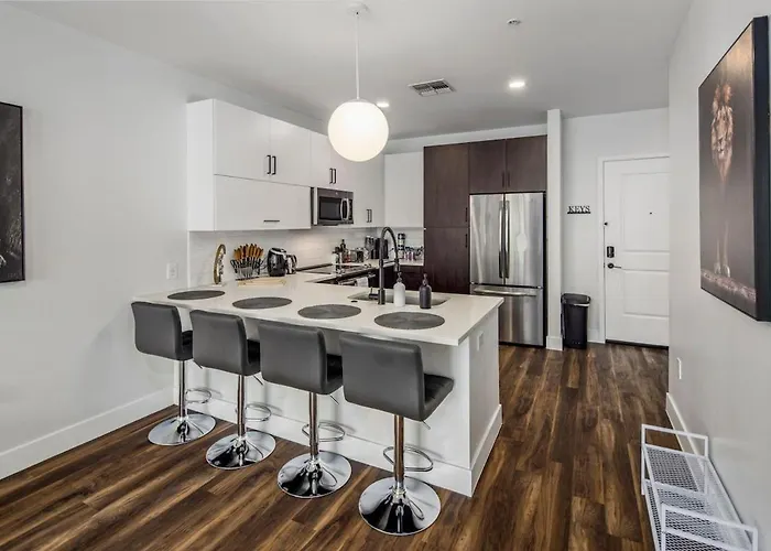 Apartment Escape To The Lion's Den 1br King Bed Tempe